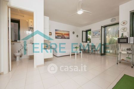 Villa in Affitto in Riva Marina 2 a Carovigno - Photo 2