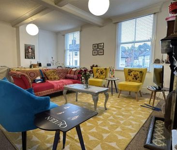 2 bedroom maisonette to rent - Photo 2