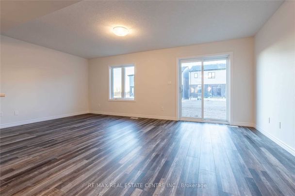 For Lease - 3142 Turner Crescent, London South, Ontario - Photo 1
