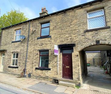 2 bedroom end of terrace house to rent - Photo 2