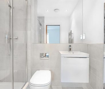 2 bedroom semi-detached house to rent - Photo 6