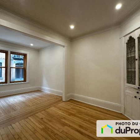 10-2100, Claremont, Côte-des-Neiges / Notre-Dame-de-Grâce à louer - Photo 1