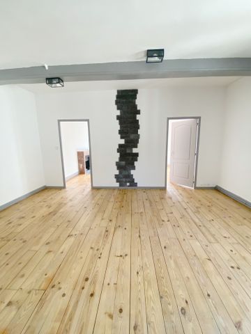 T3 - CENTRE TARARE - Photo 3