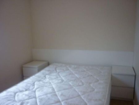 1 bedroom house to rent - Photo 2