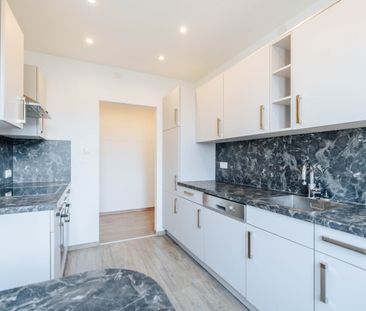 WOW I RENOVIERT I BALKON I NÄHE LENDPLATZ I BADEWANNE I MODERNER SC... - Foto 1
