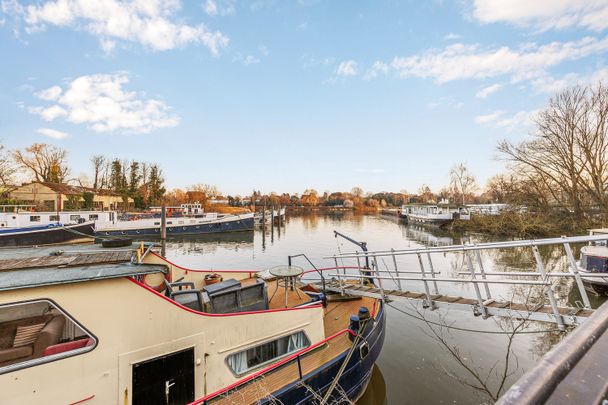 Brook Road South, Brentford, TW8 - Photo 1