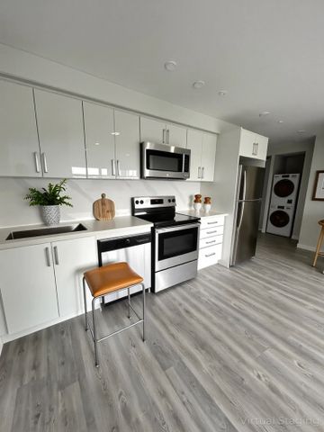 For Lease - 15 Walmer Road Unit# 208, Toronto, Ontario - Photo 5