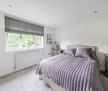 4 bedroom detached house to rent - Photo 5