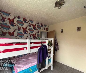 3 bedroom semi-detached house to rent - Photo 6