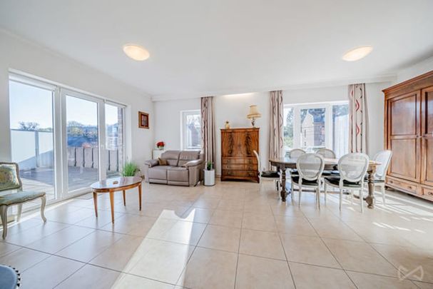 Appartement te huur - Photo 1