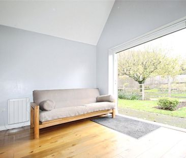 1 bedroom detached house to rent - Photo 1