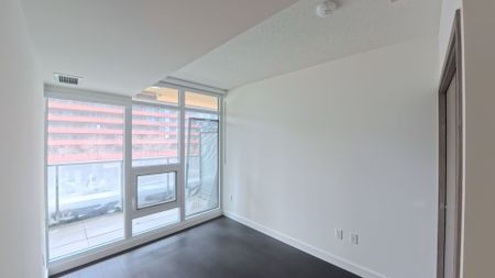 For Lease - 3 Concord Cityplace Way Unit# 325, Toronto, Ontario - Photo 5