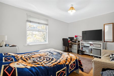 Kingsland Road, London, E8 4AE - Photo 3