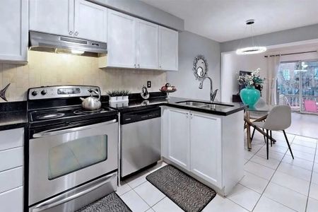 For Lease - 19 Hubbell Drive, Whitby, Ontario - Photo 5