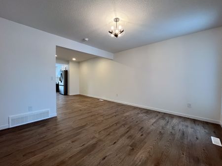 Brand New Modern Living In Kinglet Gardens - Photo 5