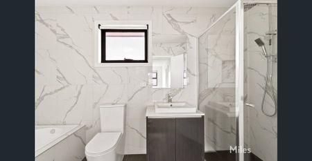 BRAND NEW TOWNHOUSE! - Photo 3