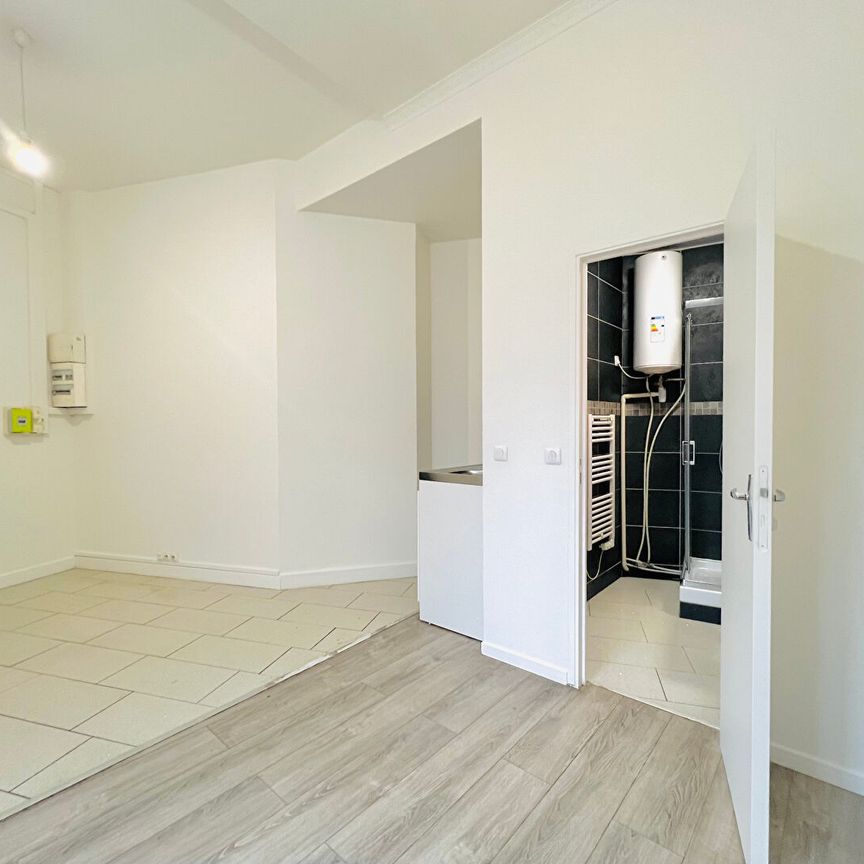 Location Appartement 1 pièce 21m² - Photo 1