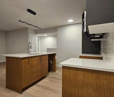 For Lease - 801 Glenroy Gilbert Drive Unit# 17, Barrhaven, Ontario - Photo 4