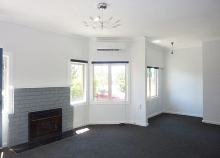 Devonport Direct - Photo 4