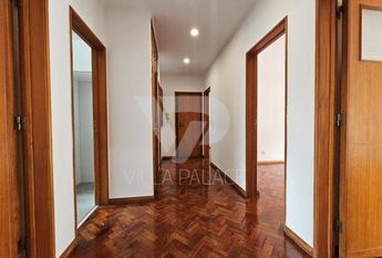 Apartamento T3 em Lisboa