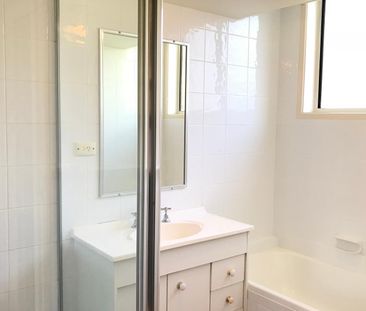 Broadbeach Unit On Federation - Photo 5