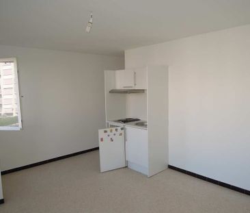 Location Appartement 1 pièce 21m² MONTPELLIER 34090 - Photo 2