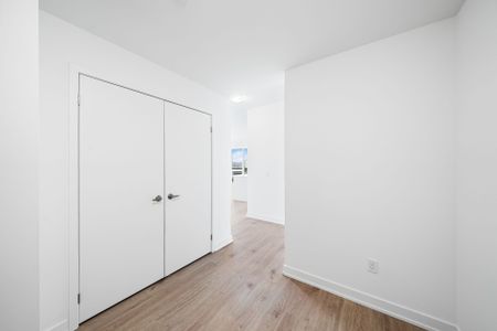 For Lease - 1035 Southdown Road Unit# 911, Mississauga, Ontario - Photo 2