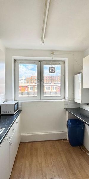 5 bedroom house share to rent - Photo 1