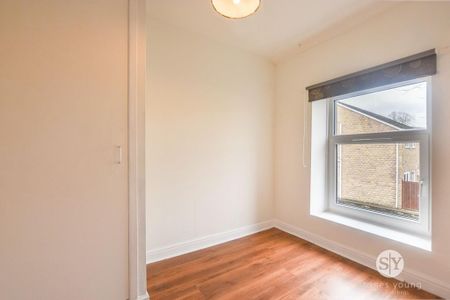 2 bedroom terraced house to rent - Photo 3