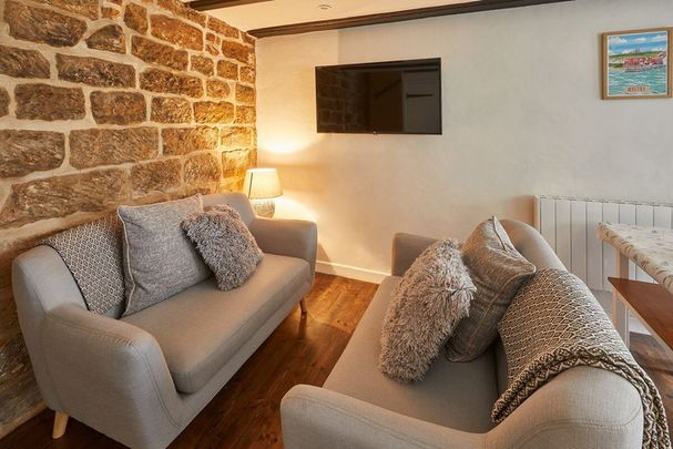 Silver Street - Photo 1