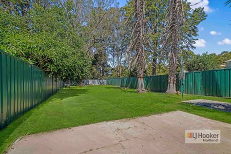 "Renovated and Convenient" - Photo 4