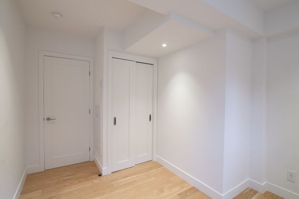 4715 Queen Mary Road - Photo 1