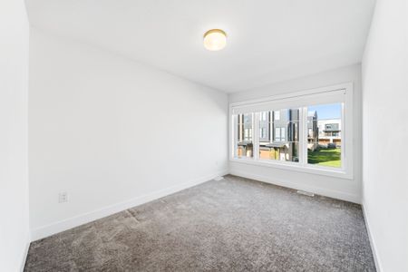 For Lease - 2273 Turnberry Road Unit# 20, Burlington, Ontario - Photo 5