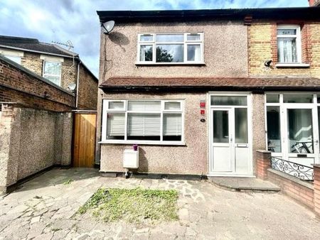 Chigwell Road, South woodford, E18, Property for rent - Photo 4