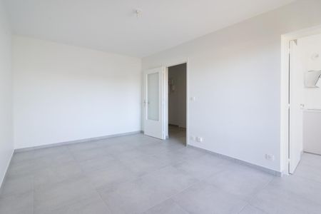 Location Appartement 2 pièces 46m² ANNECY 74000 - Photo 2