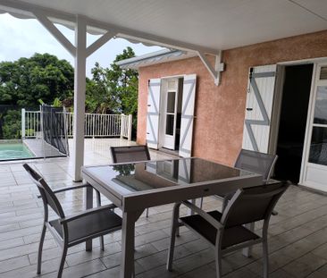 Location Maison 5 pièces 109m² PETIT BOURG 97170 - Photo 5