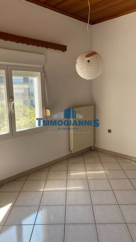 Διαμέρισμα για ενοικίαση Λόφος Βελισσαρίου - Λούτσα (Ιωάννινα) - Φωτογραφία 3