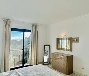 2 bedroom luxury Flat for rent in Benahavís, Andalusia - Photo 4