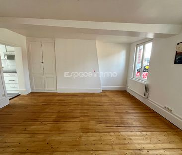 Location Appartement 3 pièces 83m² DEVILLE LES ROUEN 76250 - Photo 1