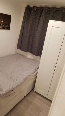 Room in a Shared Flat, Shannon Court, CR0 - Photo 2