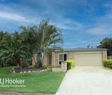 BEAUTFUL FAMILY HOME IN A PRIME LOCATION! - Photo 3