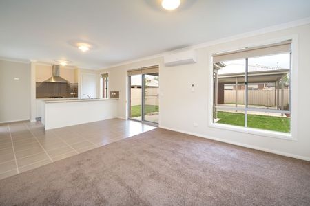 13 Inwood Crescent, Wodonga - Photo 4