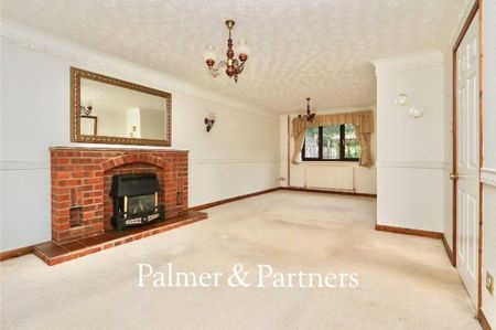 3 bedroom detached house to rent - Photo 2