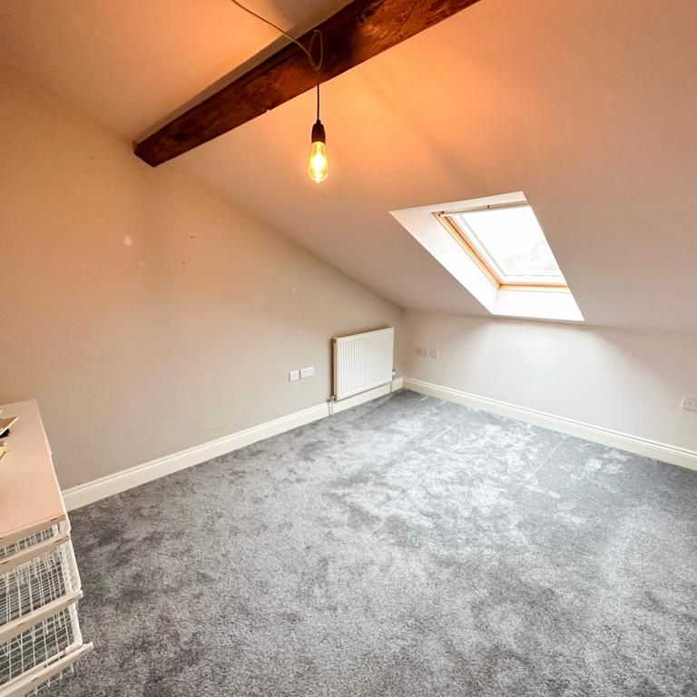 3 bedroom townhouse to rent - Photo 1