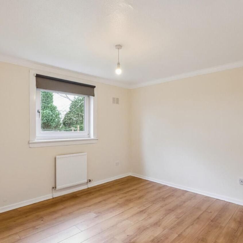 2 Bed Flat, Rosemount Street, G21 - Photo 1