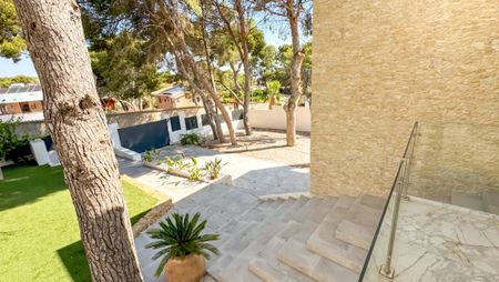 Luxury Modern Villa for long-term in Los Balcones, Torrevieja - Photo 5