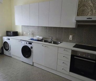 2-slaapkamerappartement te huur nabij het stadscentrum. - Photo 5