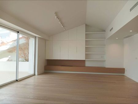 3 room luxury penthouse for rent in Madrid, Autonomous Region of Madrid - Photo 2