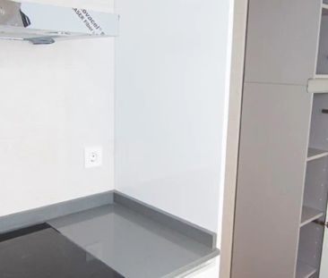 Piso de alquiler en Carrer Juan Ramón Jiménez, 1, Centro - Photo 2