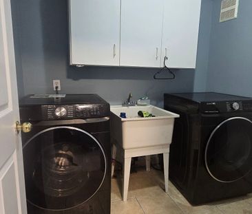 For Lease - 23 Booth Crescent, Ajax, Ontario - Photo 4